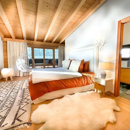 Sumptuous With Breathtaking Views By Guestlee Chalet *