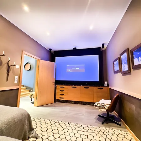 Chalet Sumptuous With Breathtaking Views By Guestlee Gryon